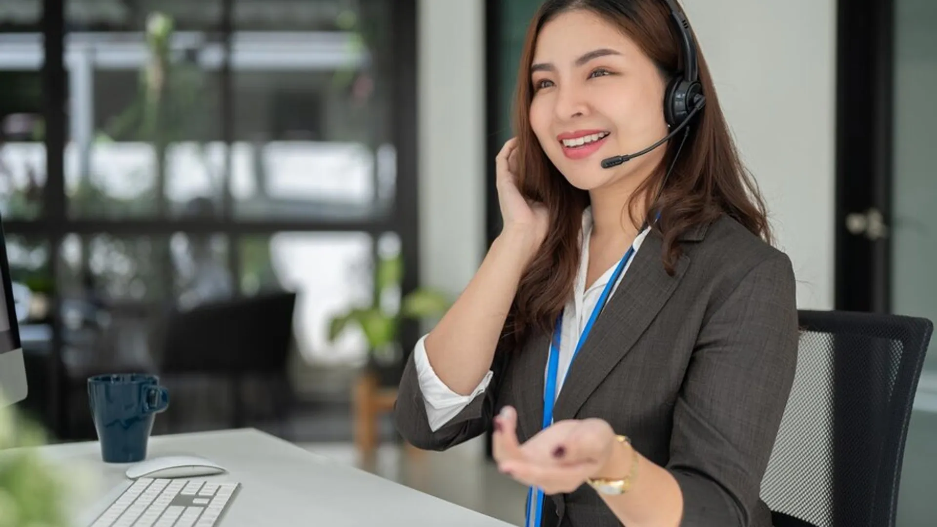 Hình ảnh đội ngũ hỗ trợ j9bet